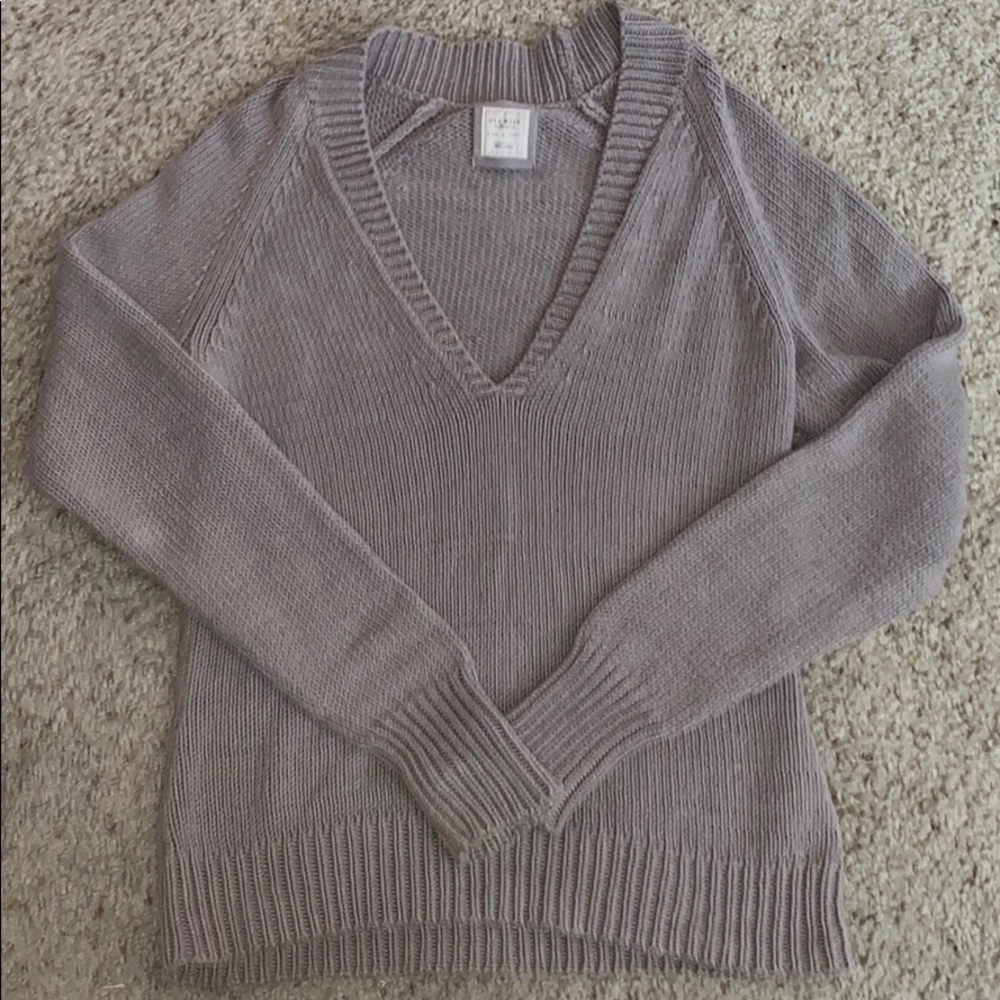 Old Navy Sweater